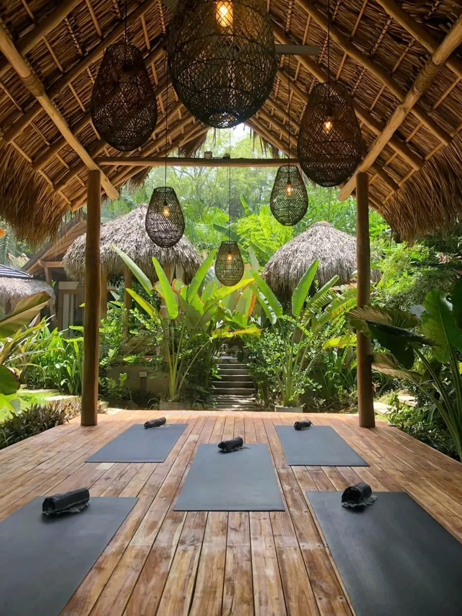 Không gian retreat và tập luyện JuliaLife